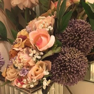 Meet your Posher, Vivis